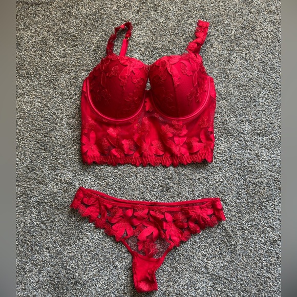 Victoria's Secret Other - victoria secret red floral lace embroidered balconette corset bra lingerie set